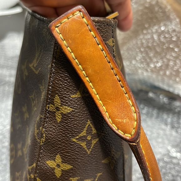 authentic Louis Vuitton Shoulder Bag Looping MM - Picture 14 of 14